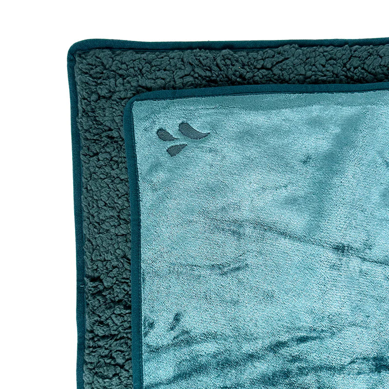 Splash Blanket The OG Luxury Waterproof Blanket Emerald Green